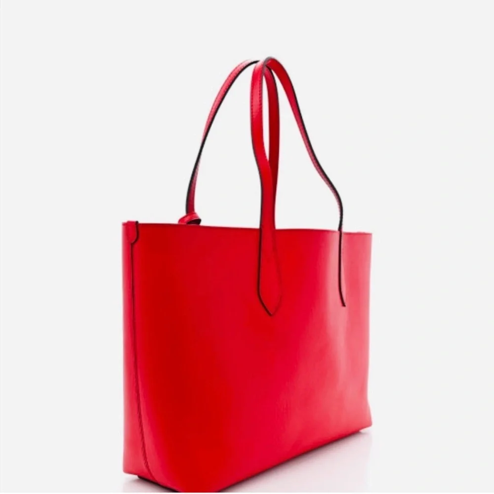 BURBERRY Reversible Haymarket Check Tote Red Leather & Plaid Dust Bag & Charm - Picture 14 of 14